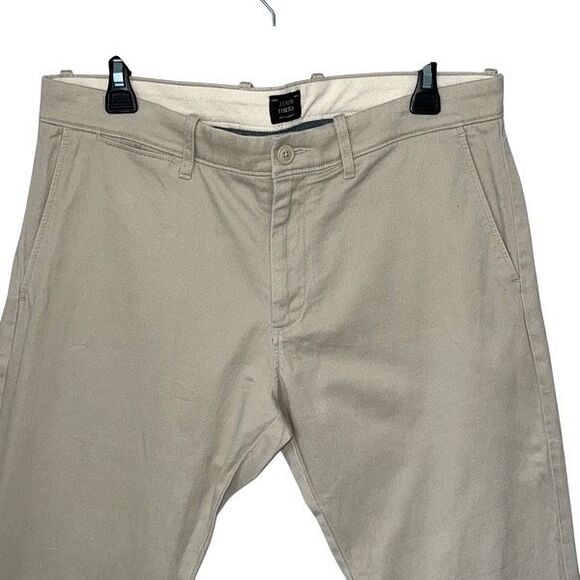 J. Crew Mens Stretch Straight Leg Chino Pants Khaki Size 32x30 - Picture 3 of 7